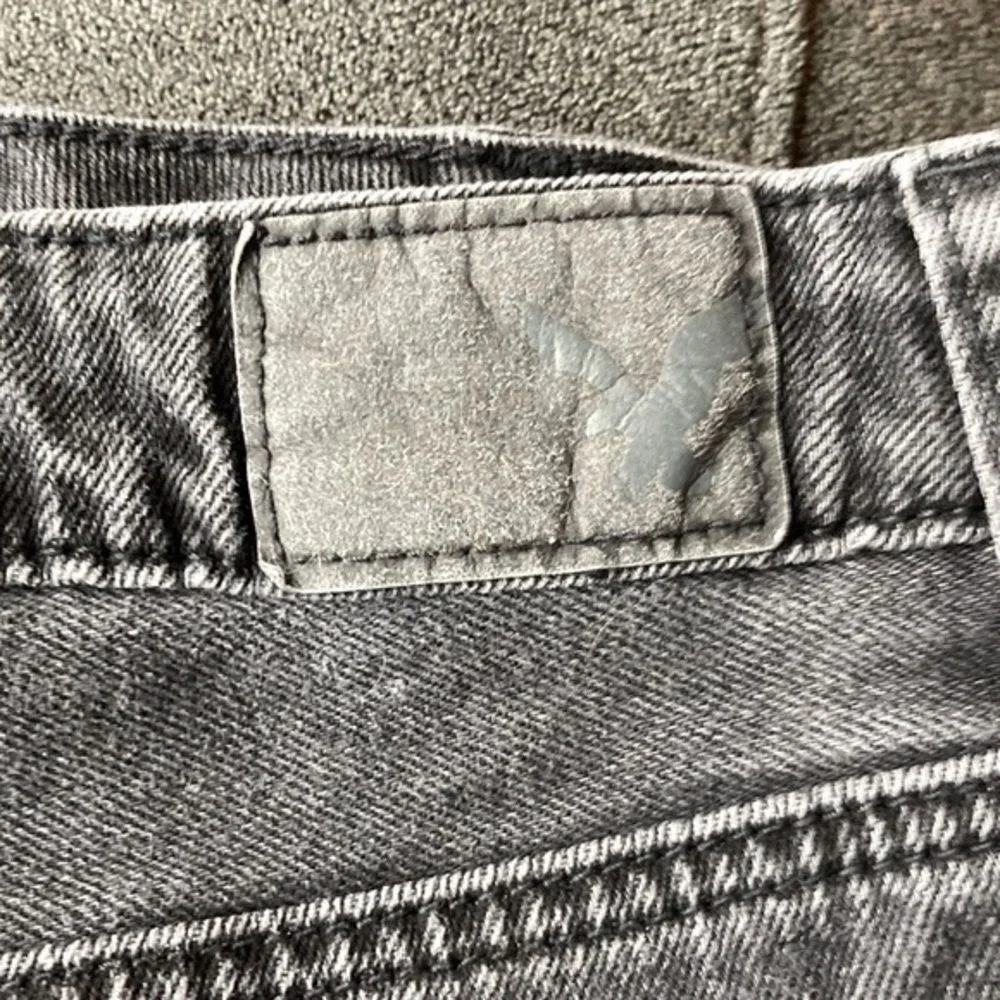 American Eagle Black Denim Mini Skirt distressed destroyed Button Fly‎ Size 8